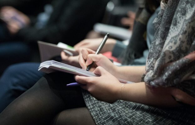 Vivere con la misofonia. Intervista a A.D.B.